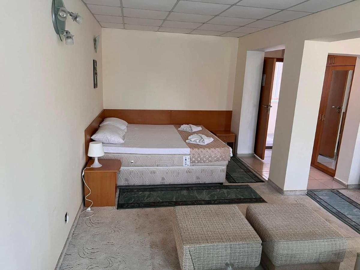 Хотел Диамант Hotel Diamond Balchik Exterior photo