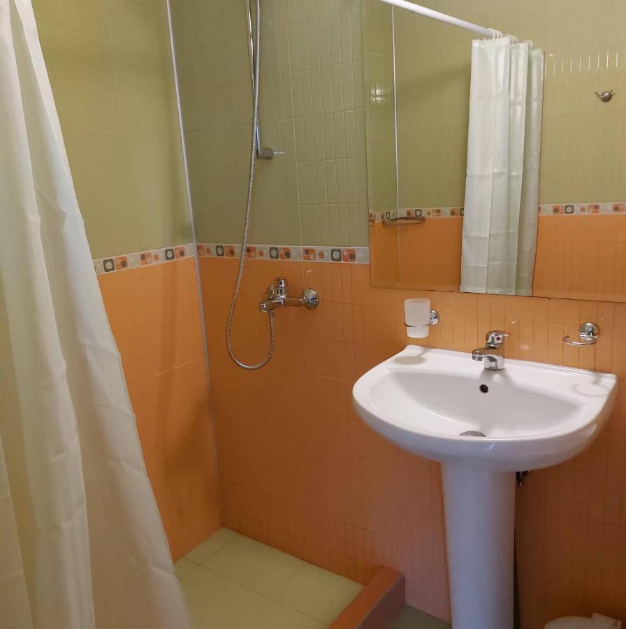 Хотел Диамант Hotel Diamond Balchik Exterior photo